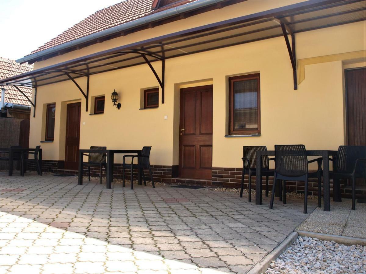 Apartmany Judita Kissova Veľký Meder Екстериор снимка