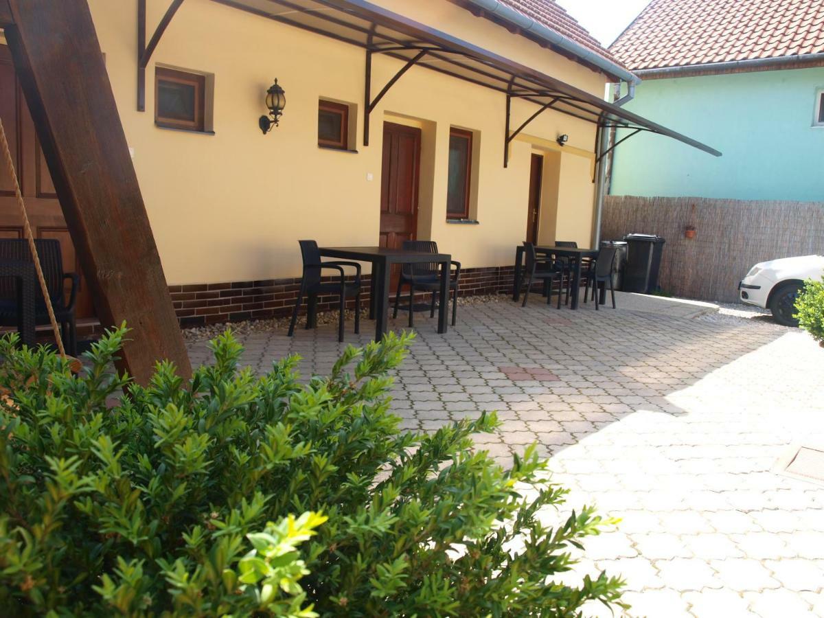 Apartmany Judita Kissova Veľký Meder Екстериор снимка